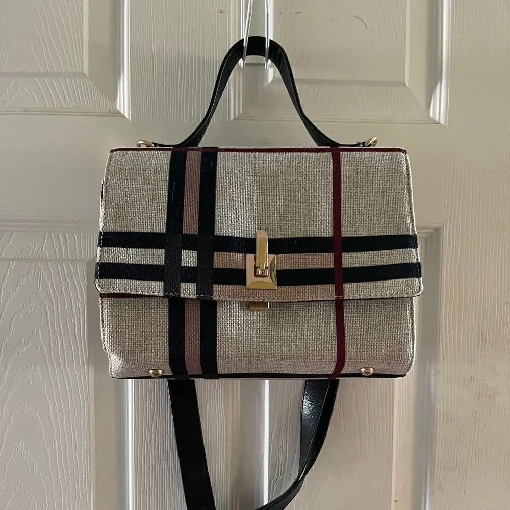 CHECKERED FLIP-LOCK BOX  COTTON SATCHEL/SHOULDER BAG GOLD TONE HARDWARES